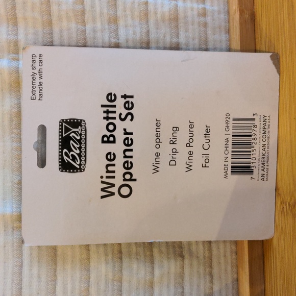 Christmas Wine Set - Picture 6 of 6